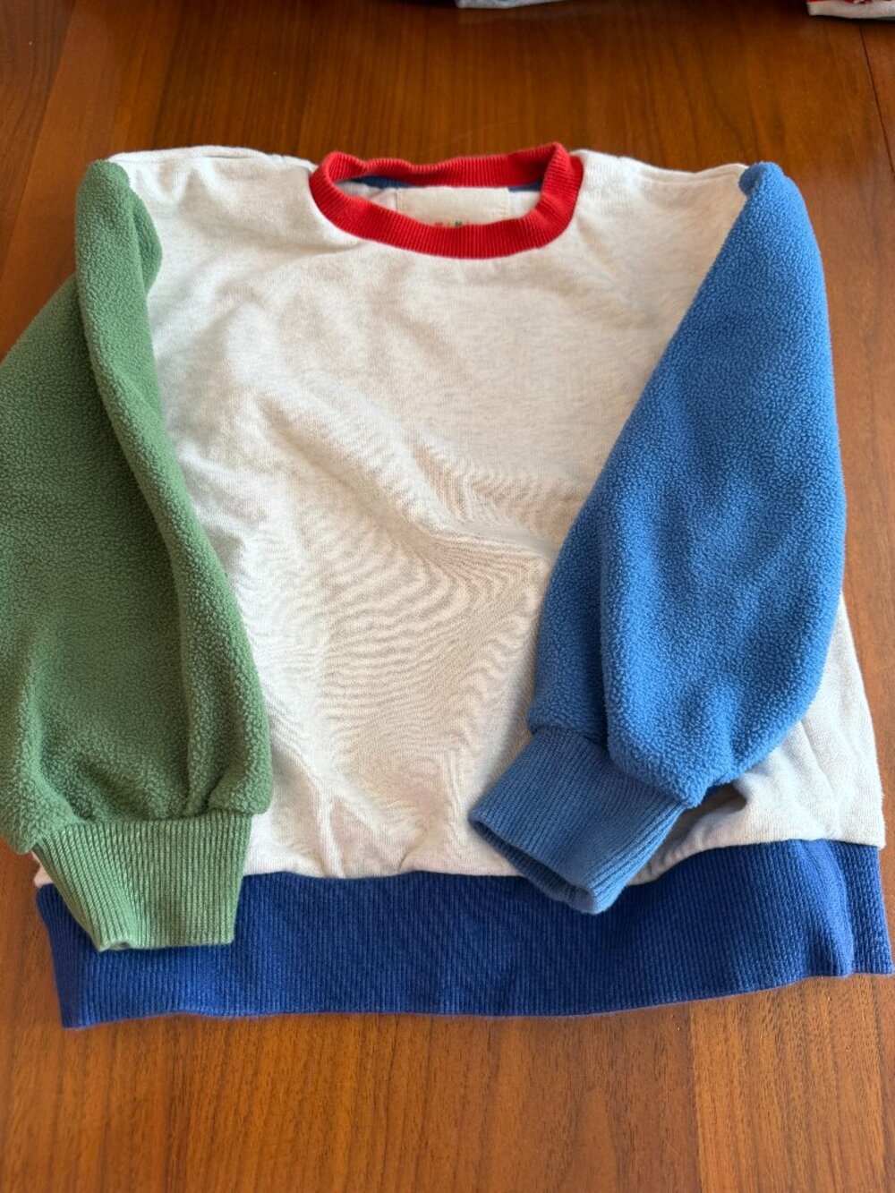 Mini Boden Boys Color Block Sweatshirt / Size 5-6